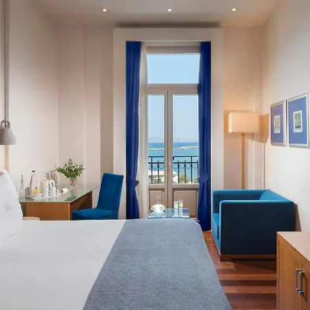 Gdm Megaron, Historical Monument Hotel 5*