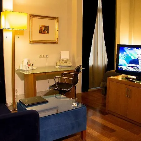 Gdm Megaron, Historical Monument Hotel